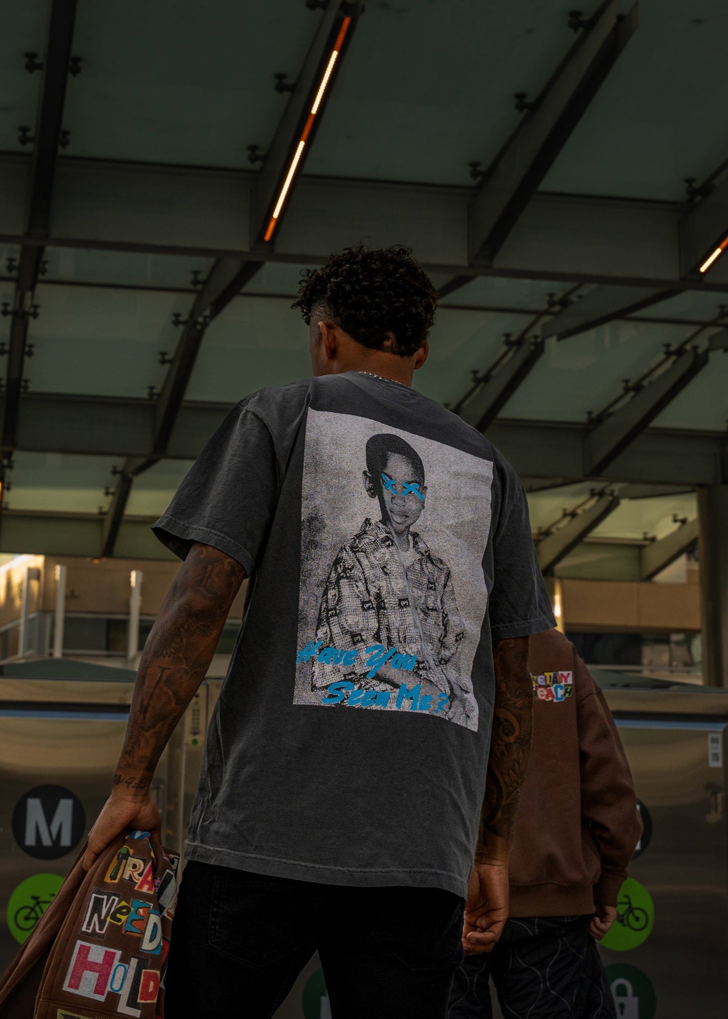 POSTER TEE